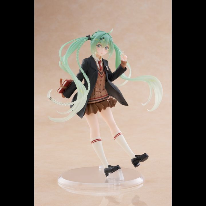 初音ミクFashion Preppy Conceptual Series Vocaloid Hatsune Miku (Fashion Preppy Ver.) Figure